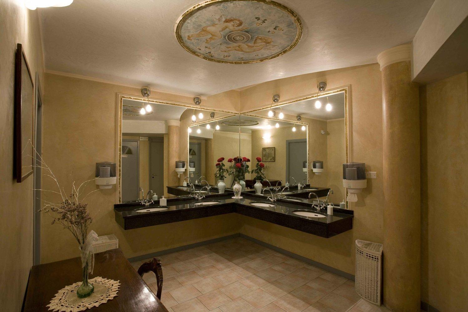 Mazzoleni Hotel